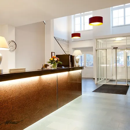 호텔 Batschari Palais 4*