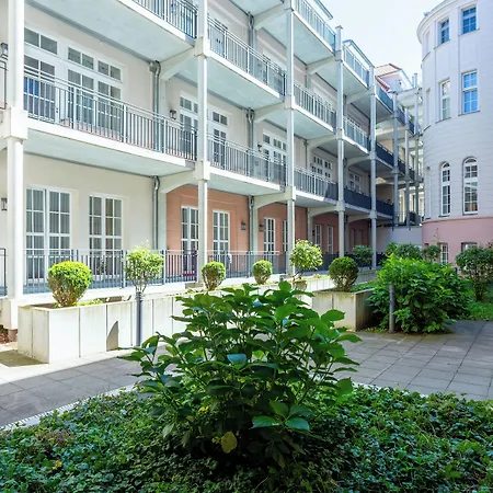 Likestay Premium - Ehemals Batschari Palais 4* Baden-Baden