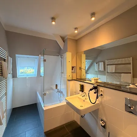 Hotel Likestay Premium - Ehemals Batschari Palais 4*