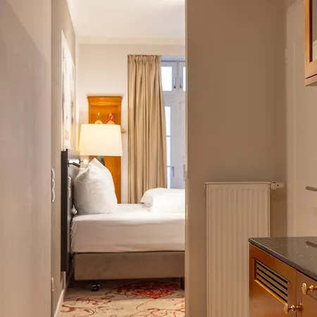 Likestay Premium - Ehemals Batschari Palais 4* Baden-Baden