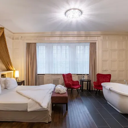 Likestay Premium - Ehemals Batschari Palais 4*