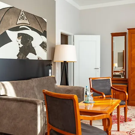 Likestay Premium - Ehemals Batschari Palais Hotel 4*